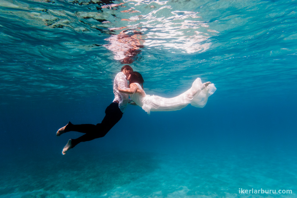 mallorca-post-boda-agua-underwater-wedding-3024
